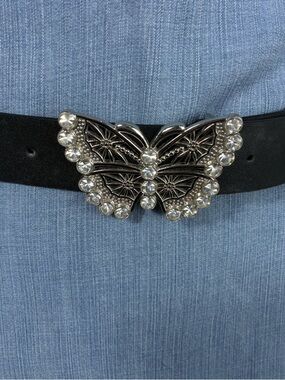 DIVIDED H&M Womens belt Rhinestone Butterfly Buckle Black faux leather 38” Y2K